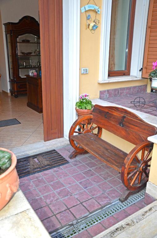 B&B Casa Cavour 圣贝内代托-德尔特龙托 外观 照片